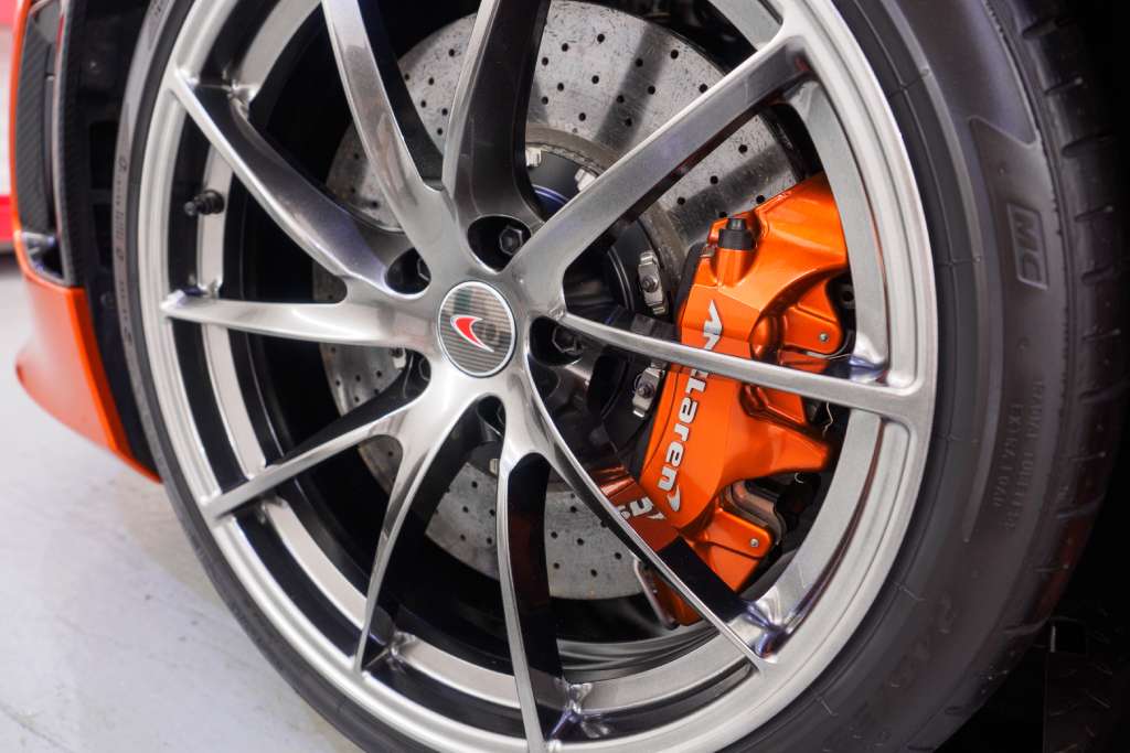 INBEX McLaren Wheel INBEX McLaren Wheel